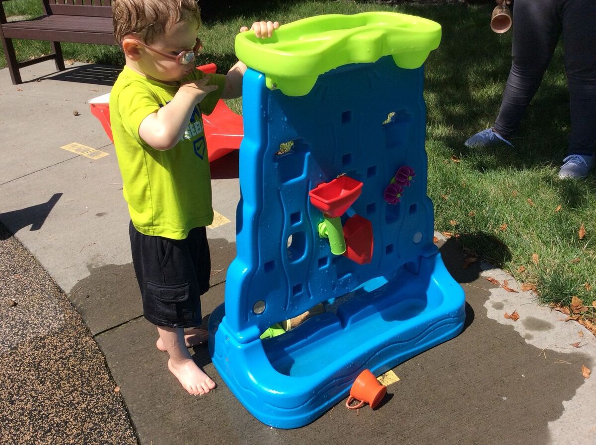 Young client playing on the CSC playground